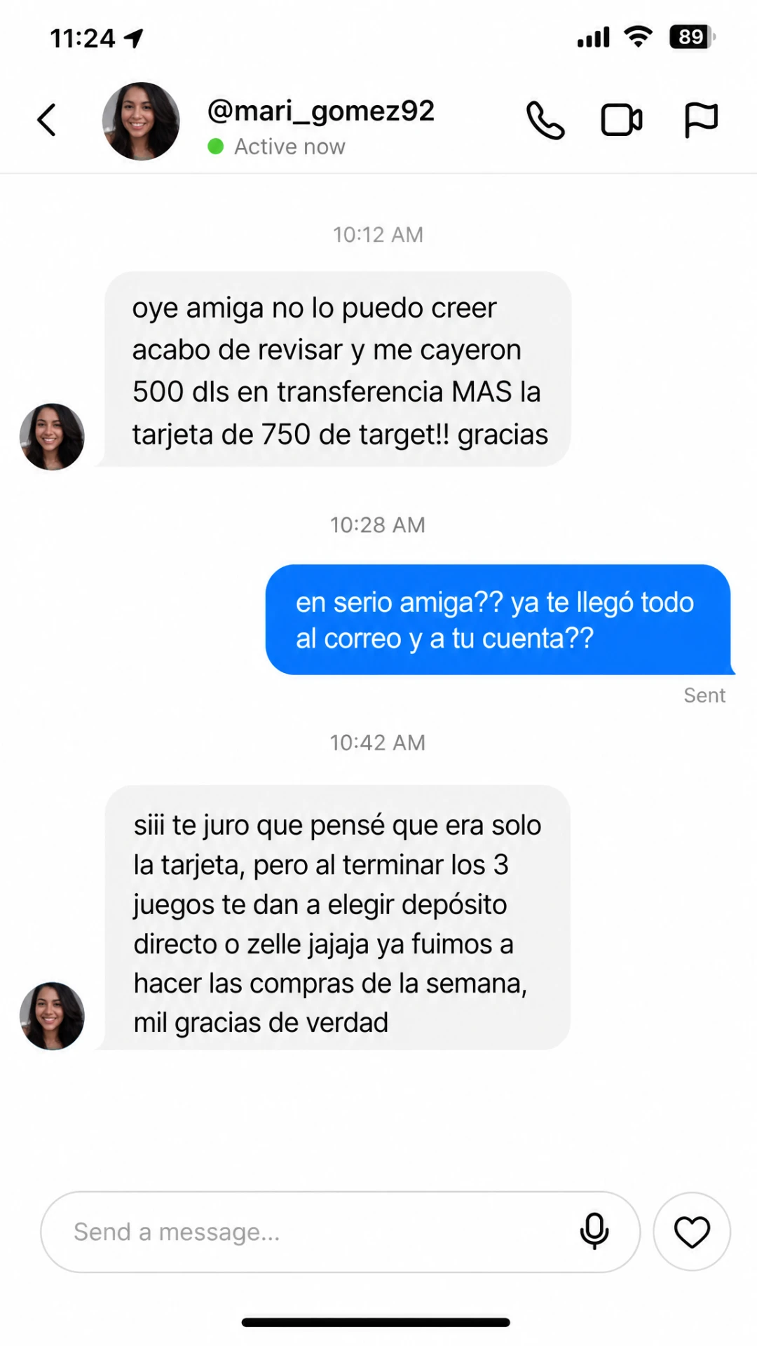 Mensaje de @mari_gomez92 confirmando su tarjeta de regalo y transferencia en efectivo
